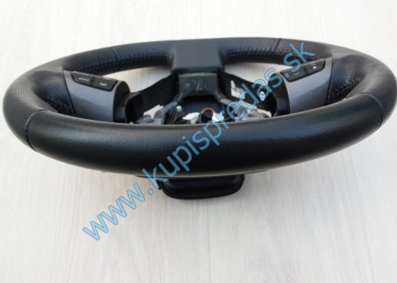 Volant s lopatkami sekvenčného radenia TOYOTA RAV 4